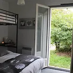 Отель Villa Hotel 2*