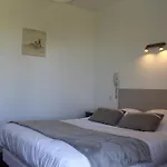 Отель Villa Hotel 2*