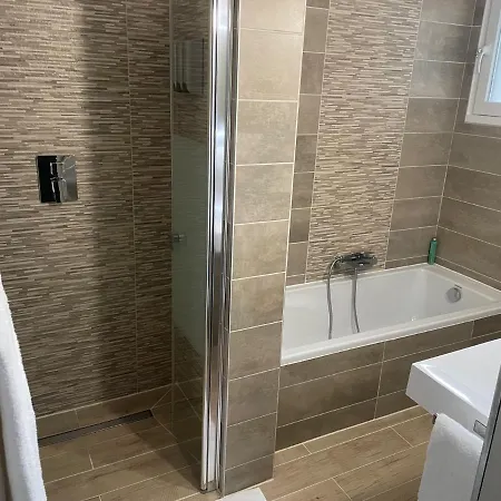 Hotel Villa Hotel 2*