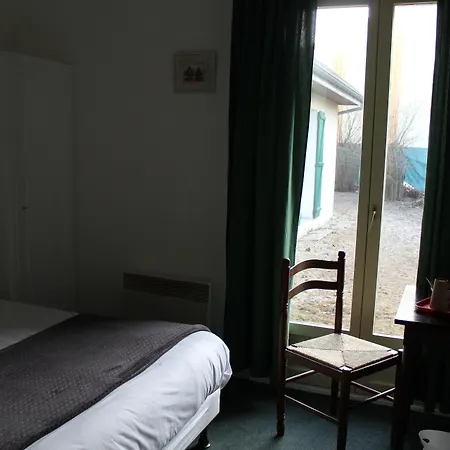Hotel Villa Hotel 2*