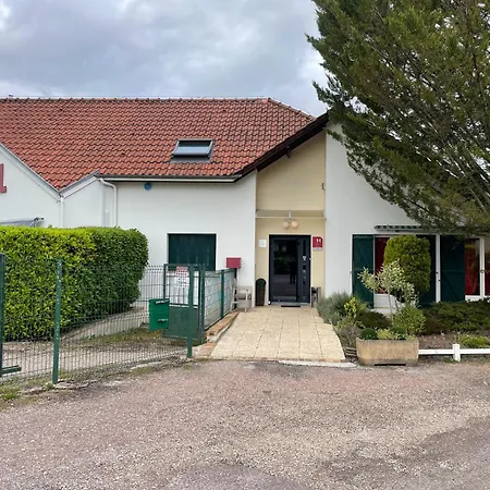 Szálloda Villa Hotel 2*