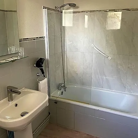 Villa Hotel 2*