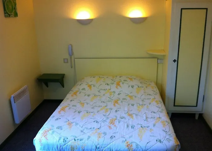 Hotel Villa Hotel 2*